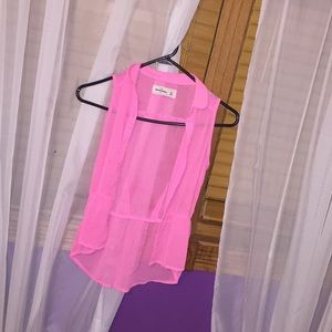 pink button up tank top!!